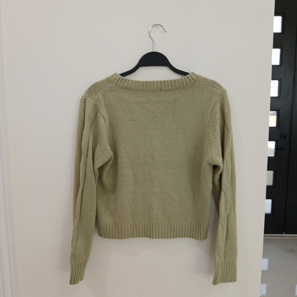 SHEIN Green V-Neck Cable Knit Sweater - Picture 4 of 4